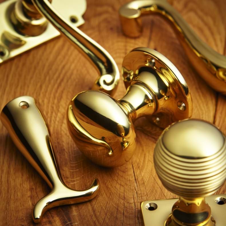 POLISHED BRASS UNLACQUERED